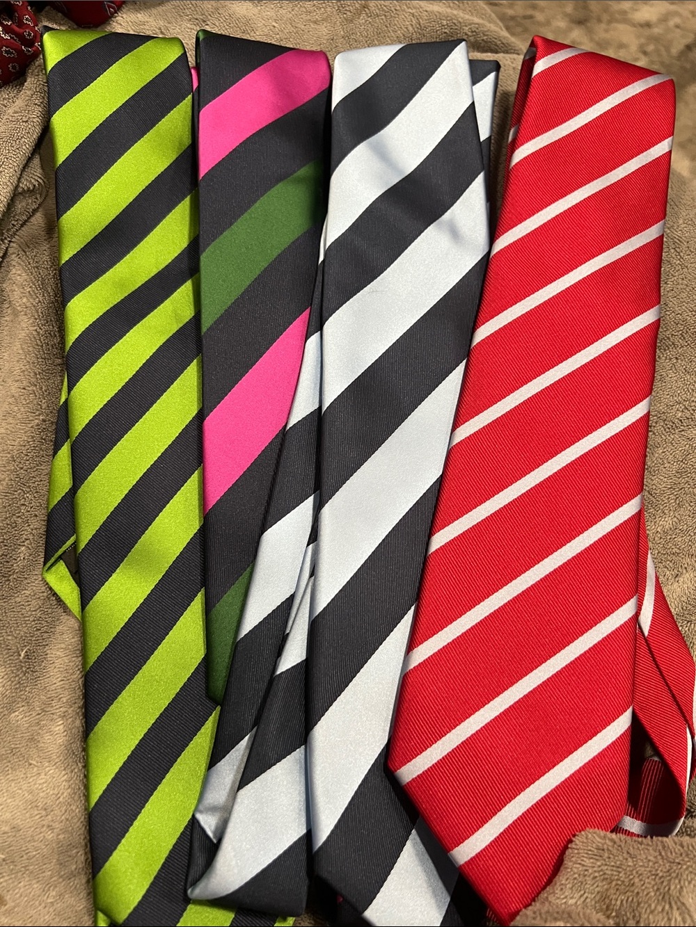 Puccini Men's Tie - Multiple Color Options (Green, Pink, Black, White, Red)